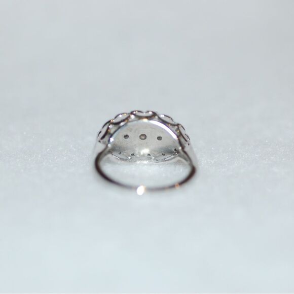 Vintage victorian style diamond and 14k white gold  cluster ring - Picture 2 of 5